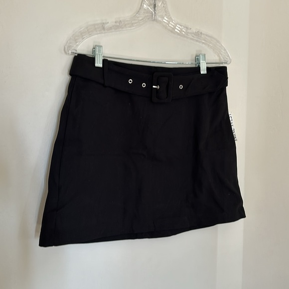 🎈3/$25🎈HP🎈NWT Nine West Self Belt Mini Skirt - Picture 3 of 6